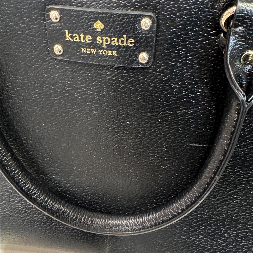 Kate Spade Elegant Black Shoulder Bag
